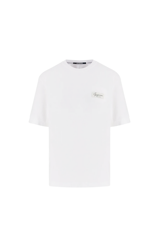 Jacquemus Logo-Patch T-Shirt in White — front view