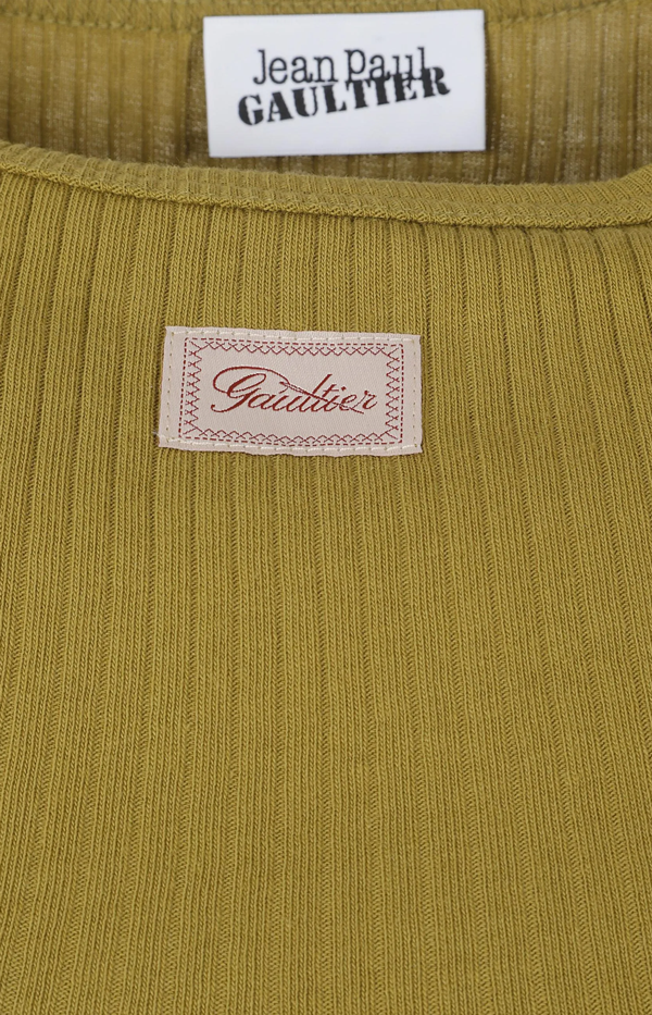 Ribbed Cropped Baby Tee with Logo Patch