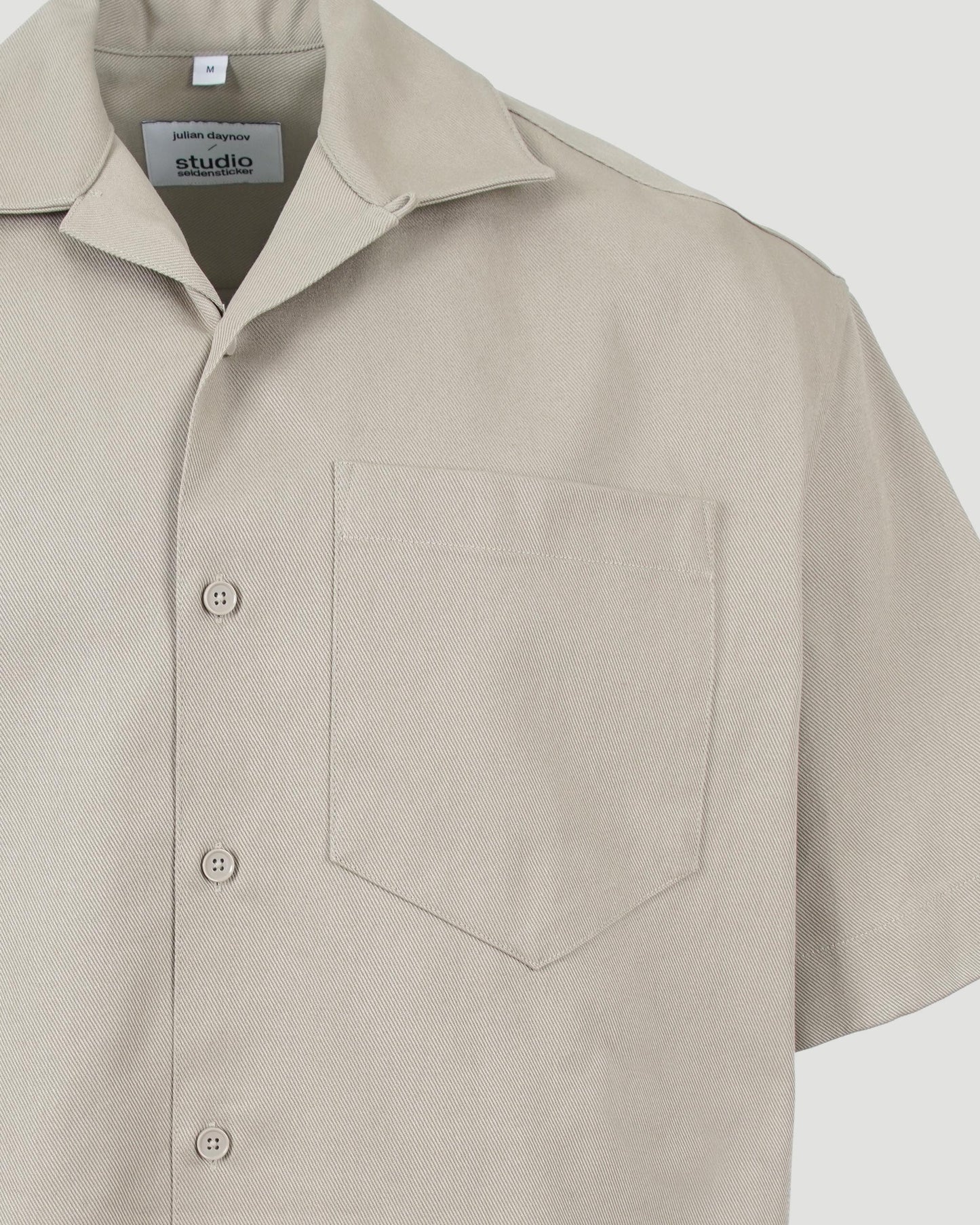 Collar shirt in beige