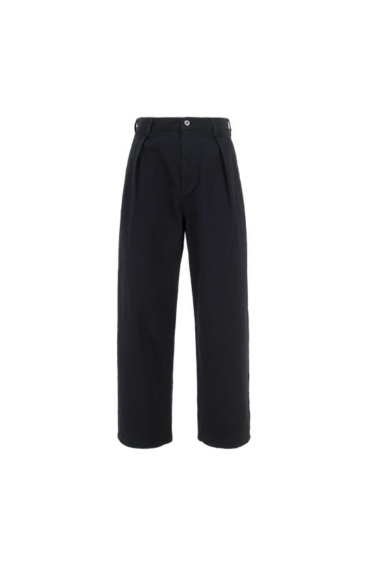 JW Anderson Single Pleat Trousers in Black — front view