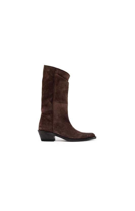 Clive Boot in Umber