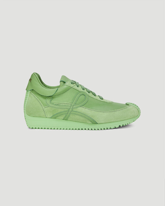 Flow runner in calfskin