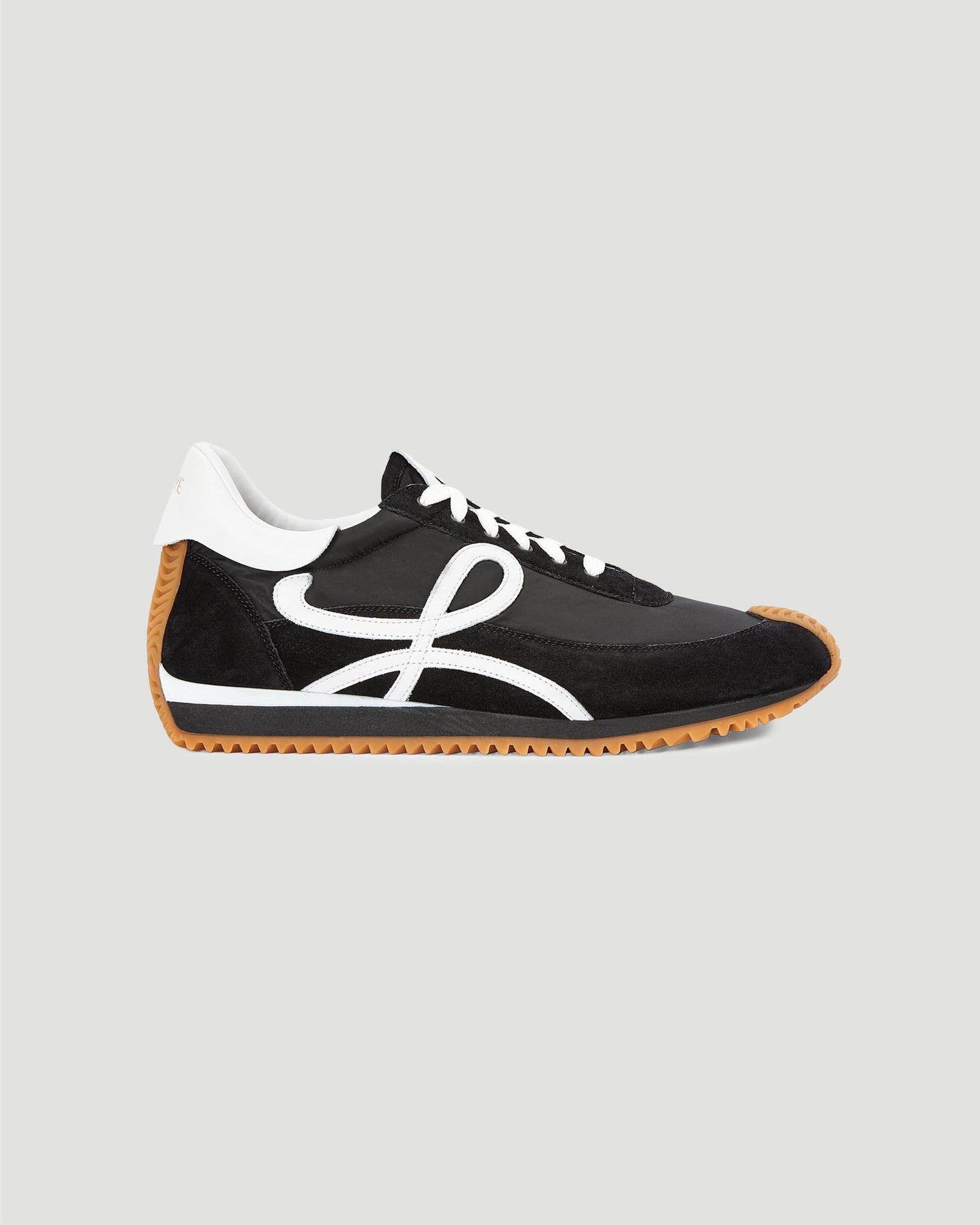 Flow Runner in nylon and suede