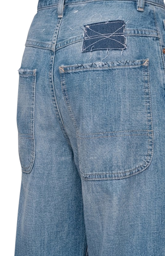 Wide-Leg Jeans