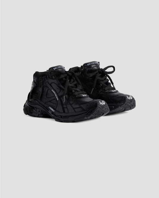 Under Armour® Runner Ripstop Sneaker in Black