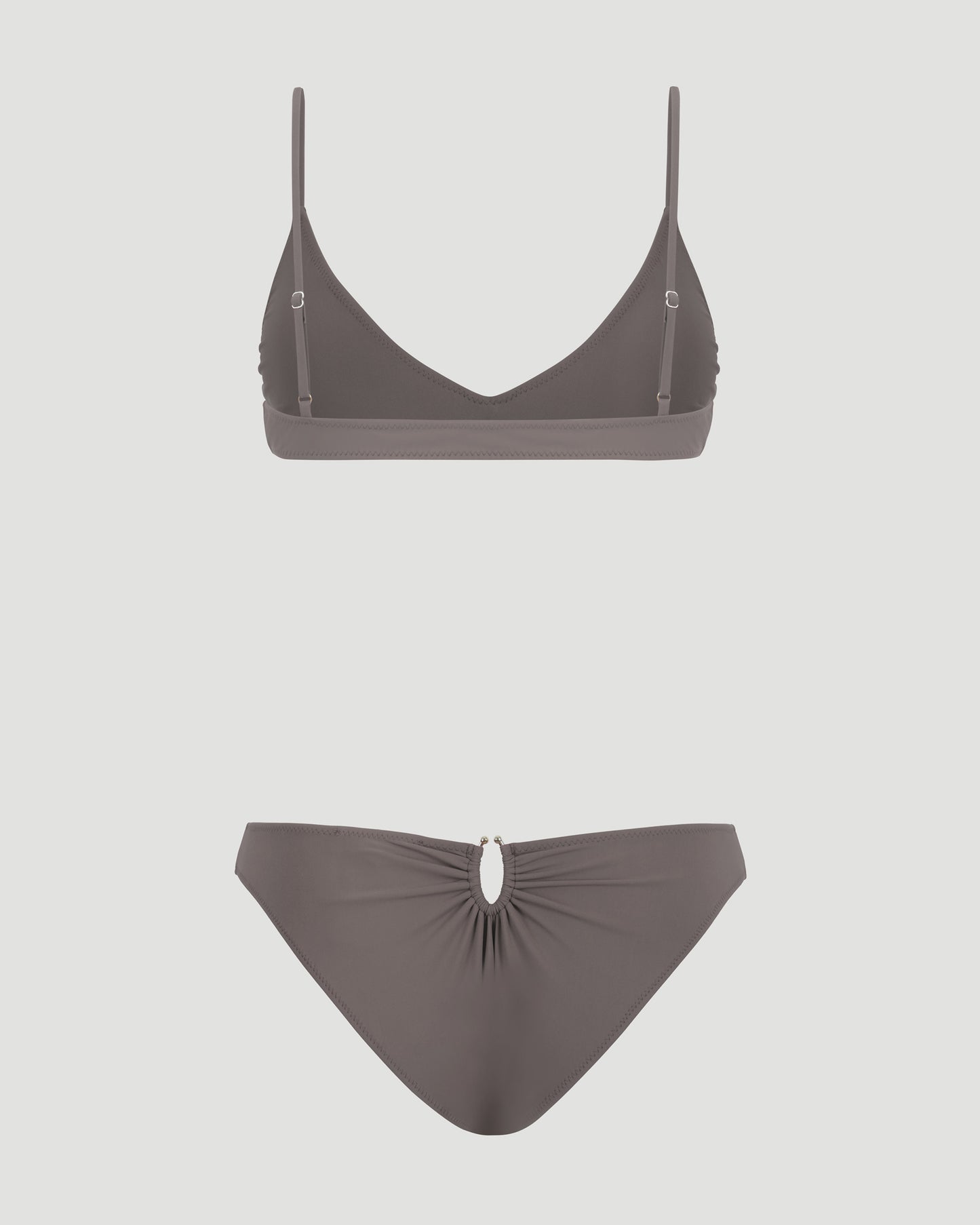 NYX TOP IN DUNE WHISPER