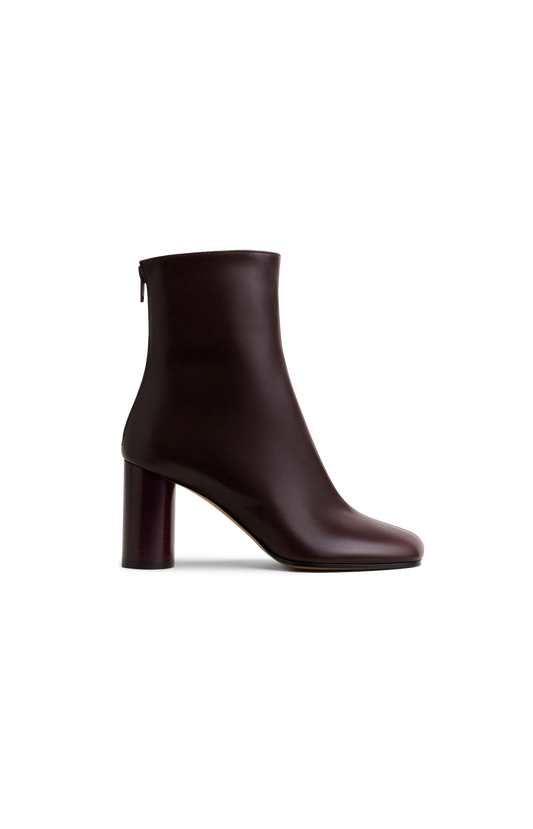 Tug Ankle Boot in Oxblood
