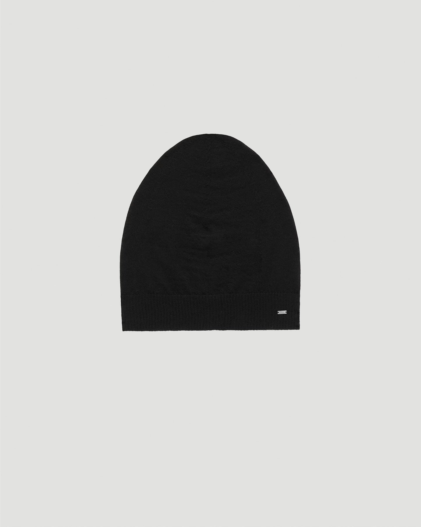 Knitted Beanie in Cashmere