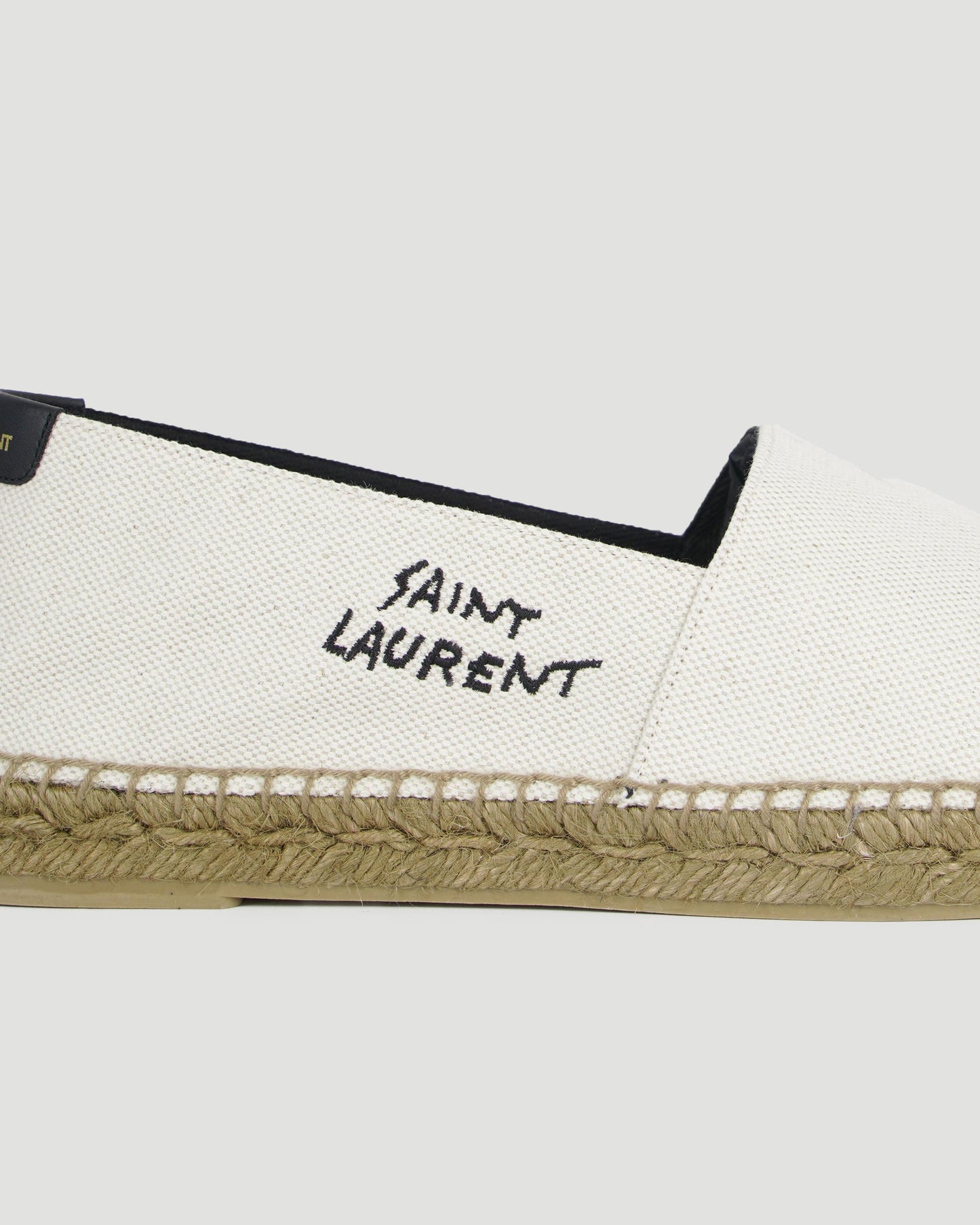 EMBROIDERED ESPADRILLES IN ECRU CANVAS