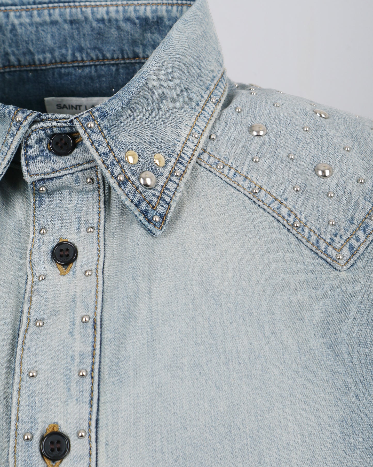 80'S SLEEVELESS SHIRT IN SOFT SAND BLUE DENIM