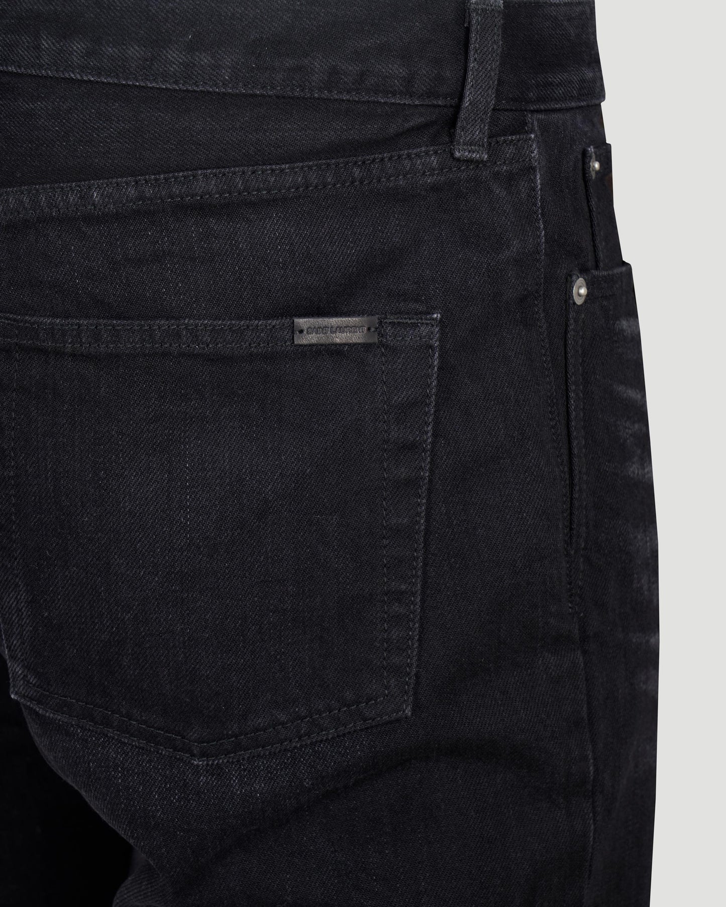 MID-WAIST JEANS IN GREY