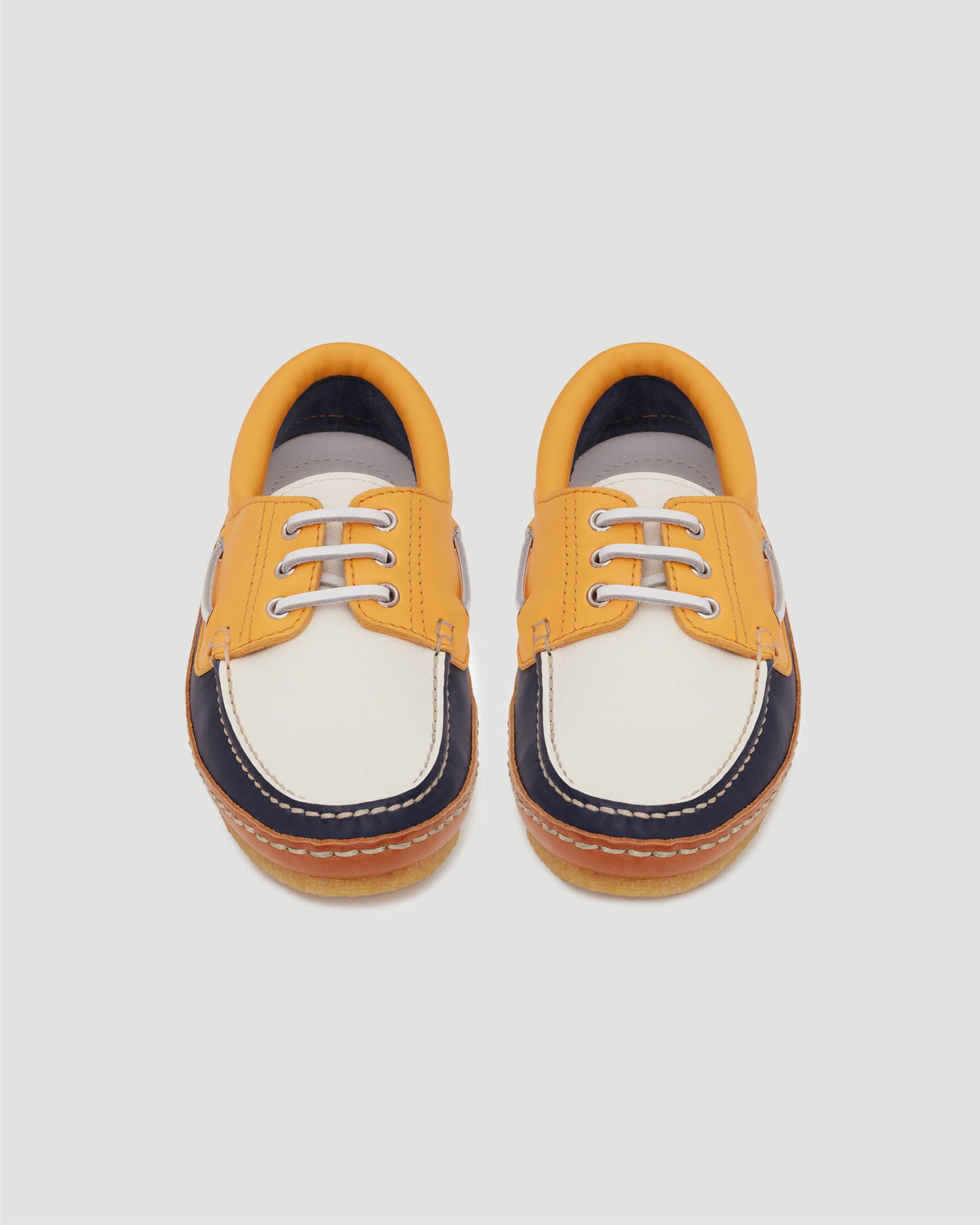 ASHE BOAT SHOES IN SMOOTH LEATHER