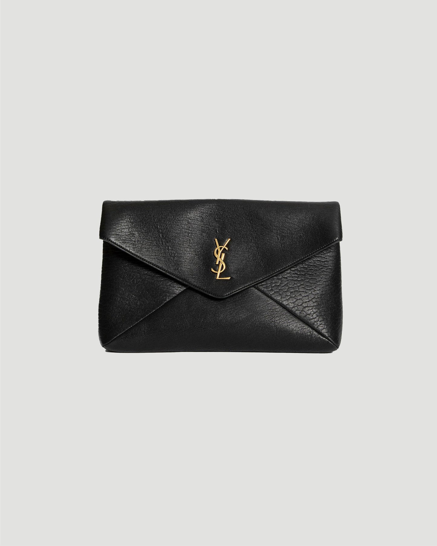 CASSANDRE large envelope pouch in lambskin