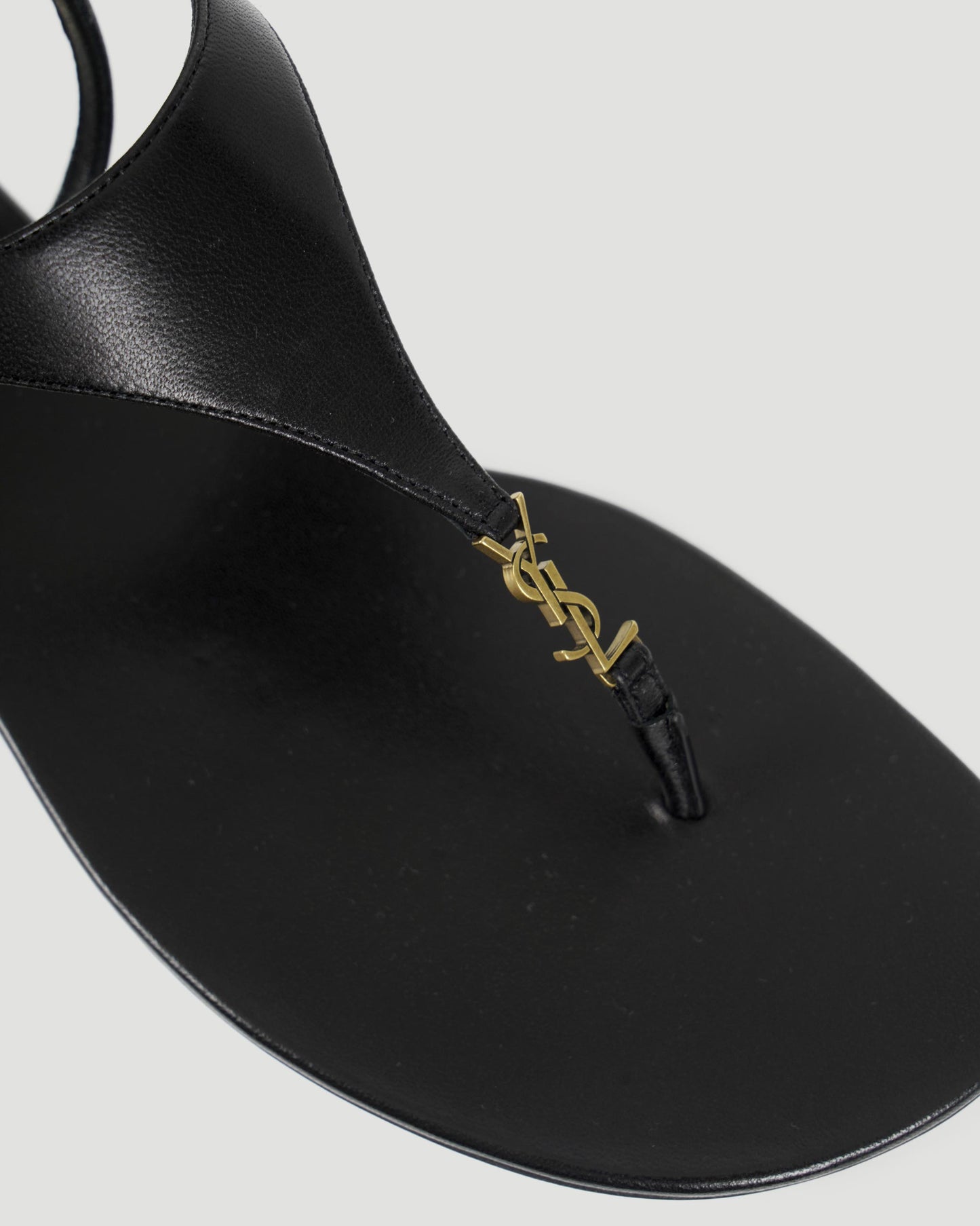 Cassandra Sandals in Smooth Leather