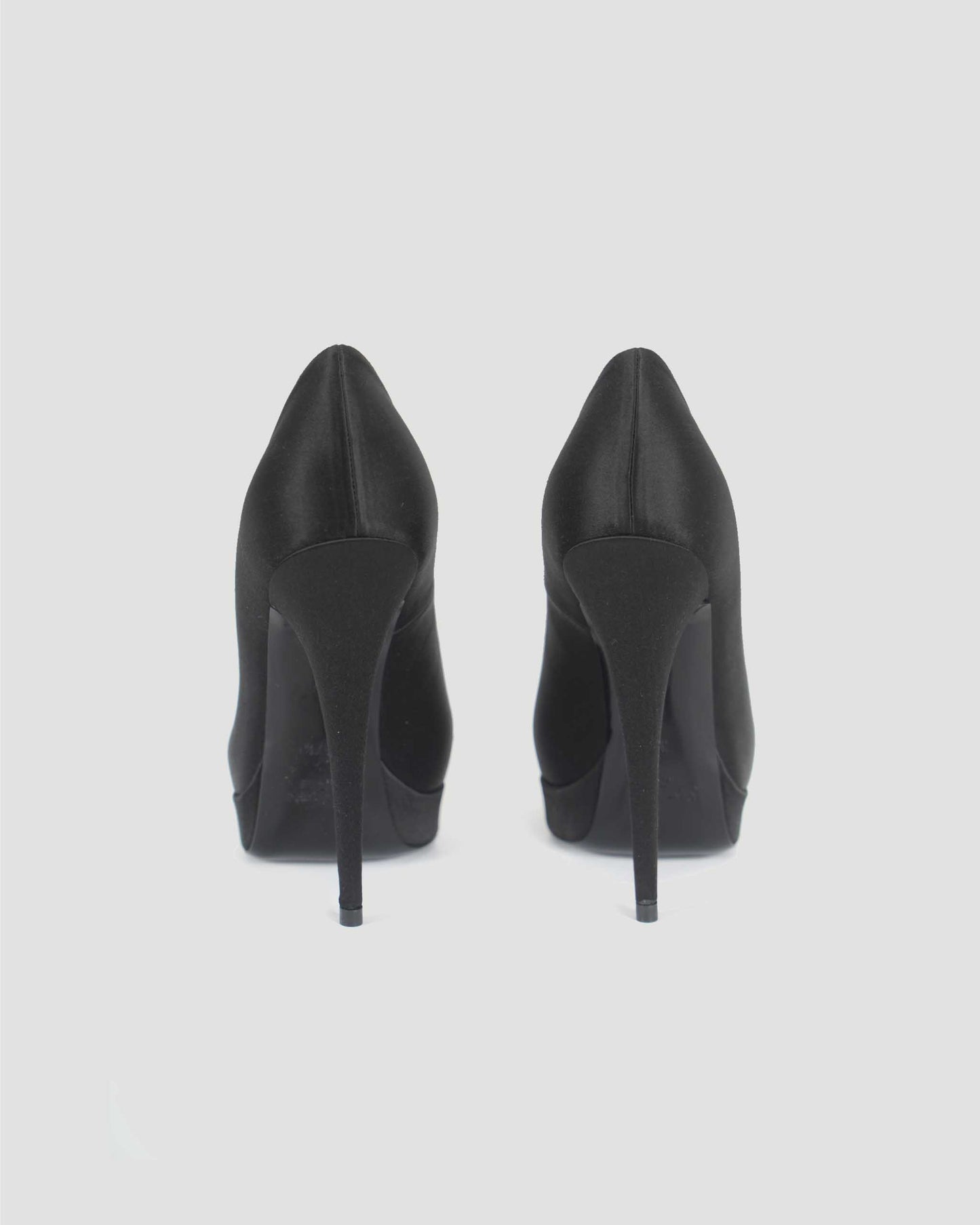 Lisa Satin Pumps