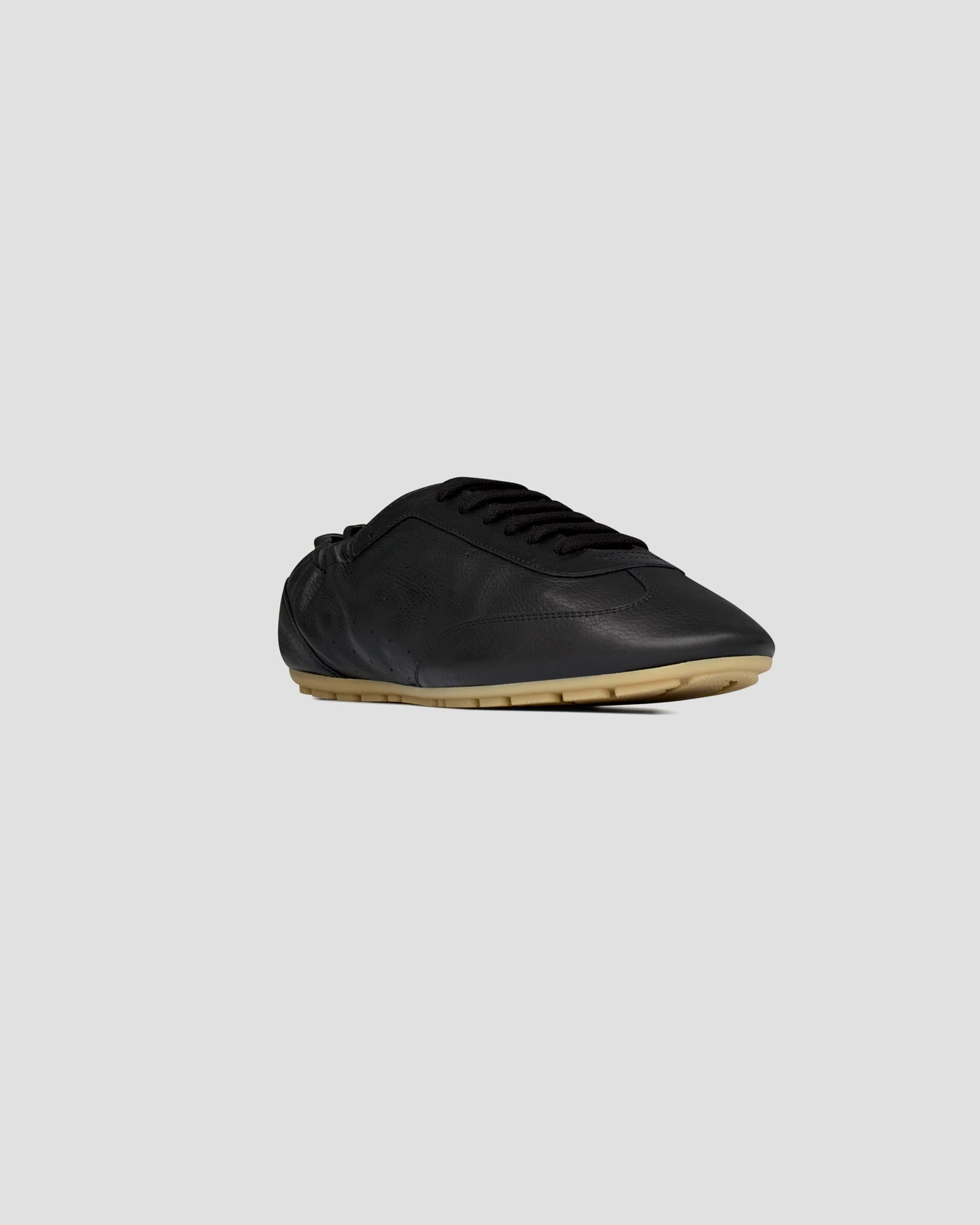 Lewis Sneakers in Grained Leather