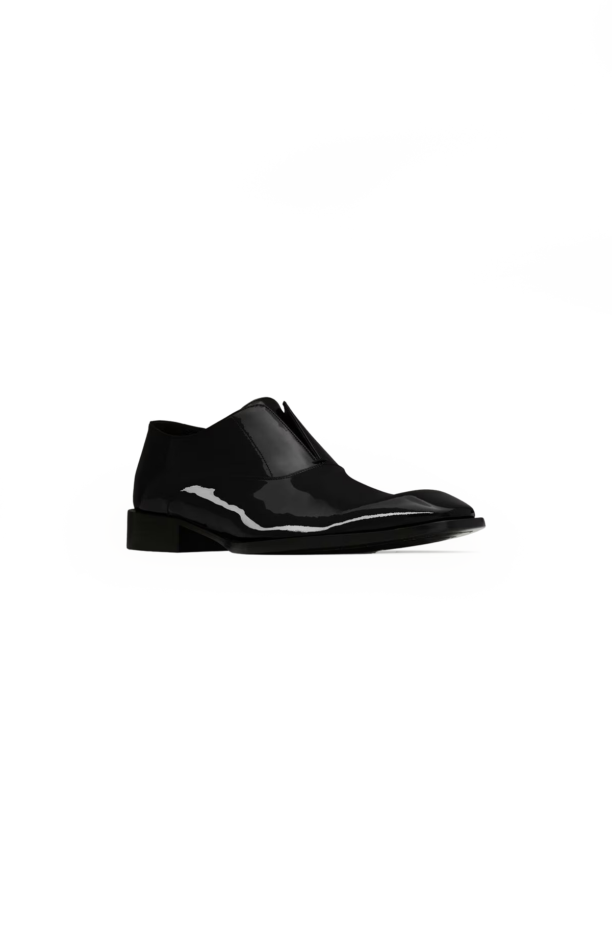 Milton Slip-On Oxfords in Patent Leather in Black