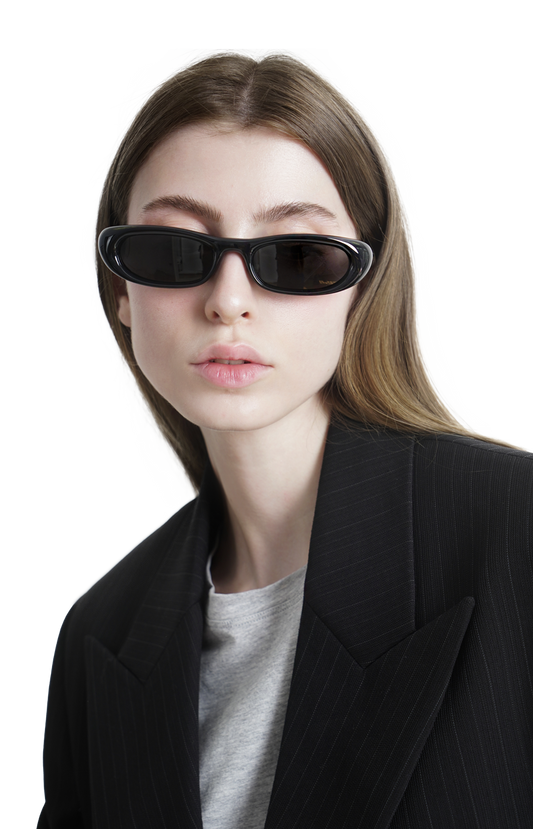SL 557 Shade Plump in Black