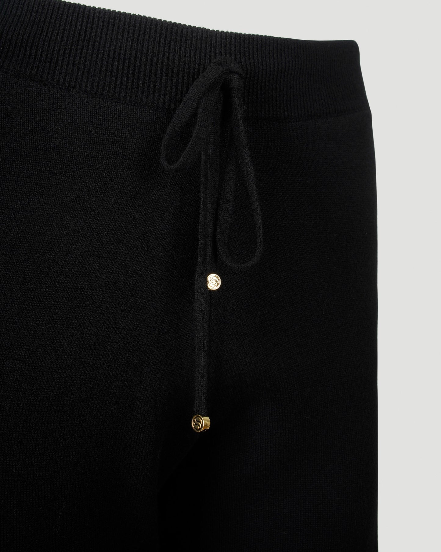 MERINO KNIT TROUSERS IN BLACK