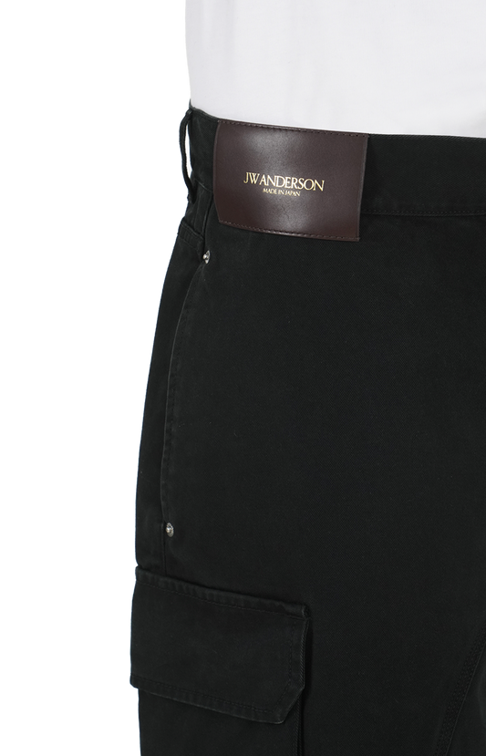 Twisted Patch Pocket Shorts in Black