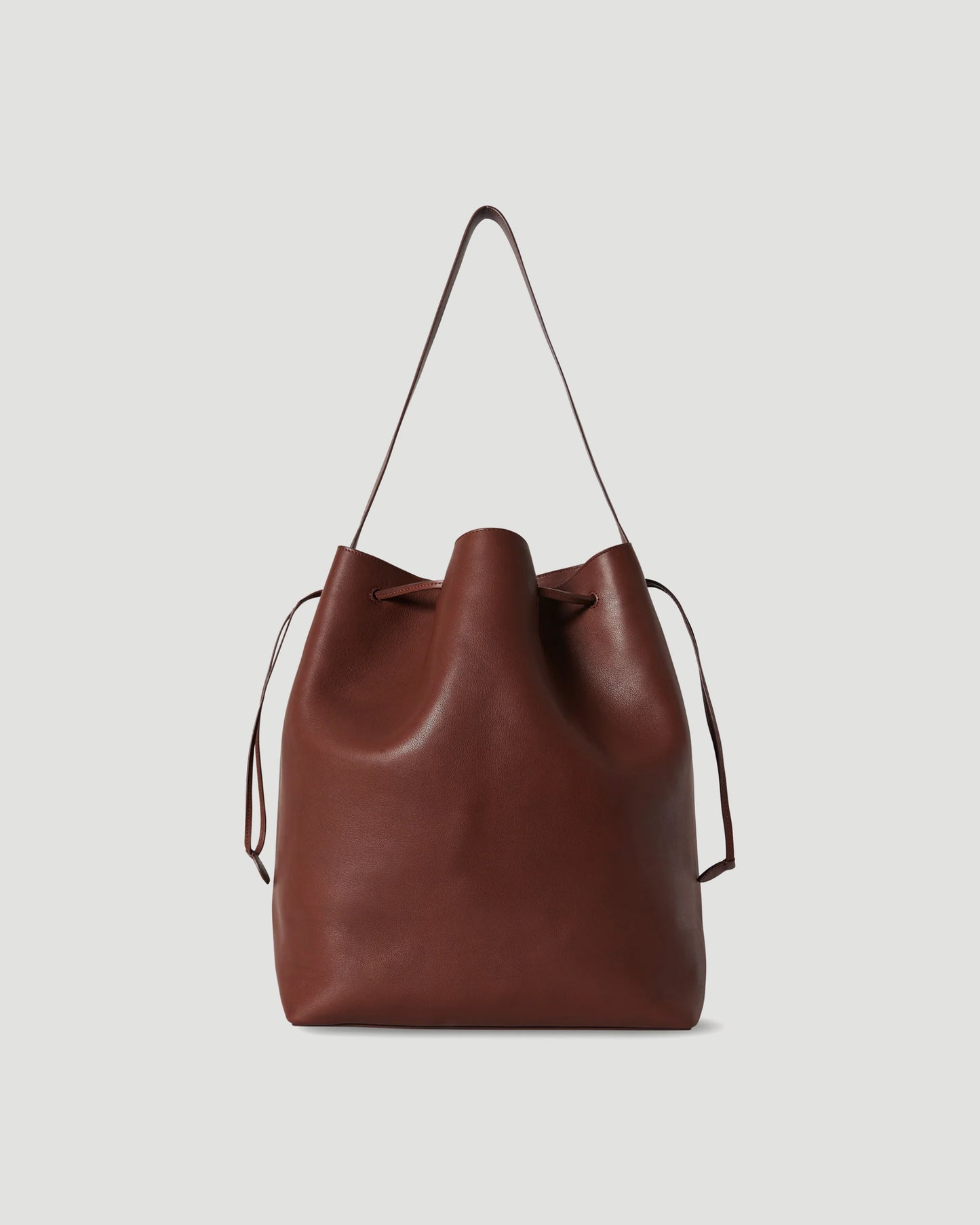 Belvedere Tote Bag in Coffee Brown