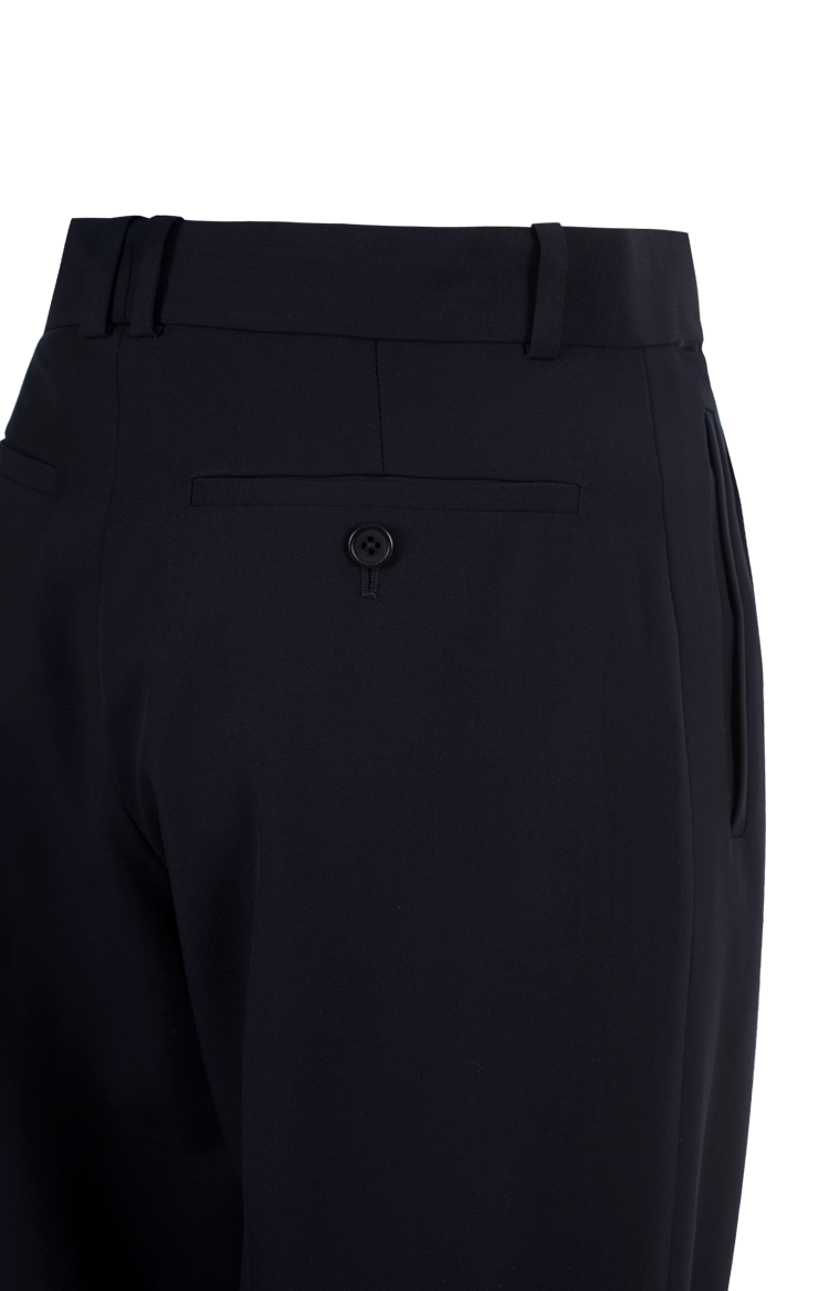 Mune Pant