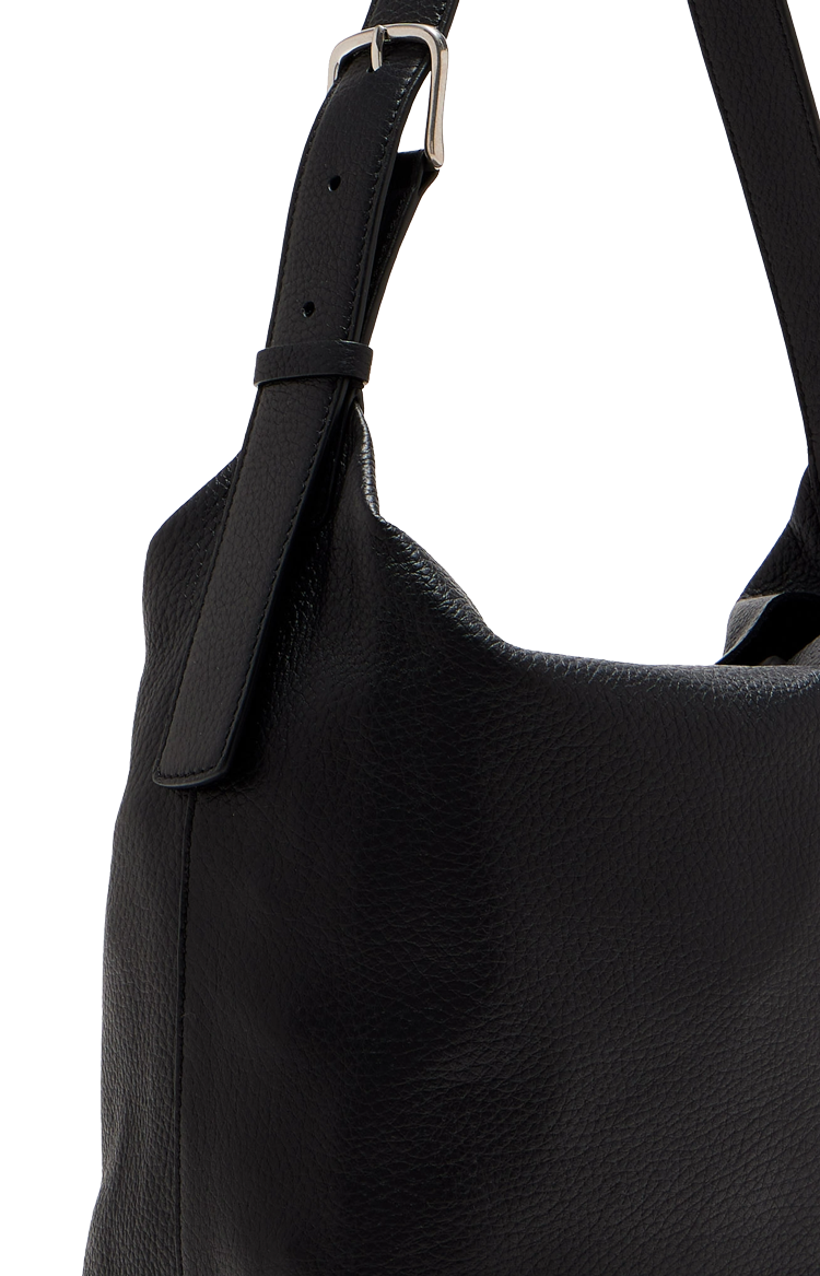Isa Shoulder Bag