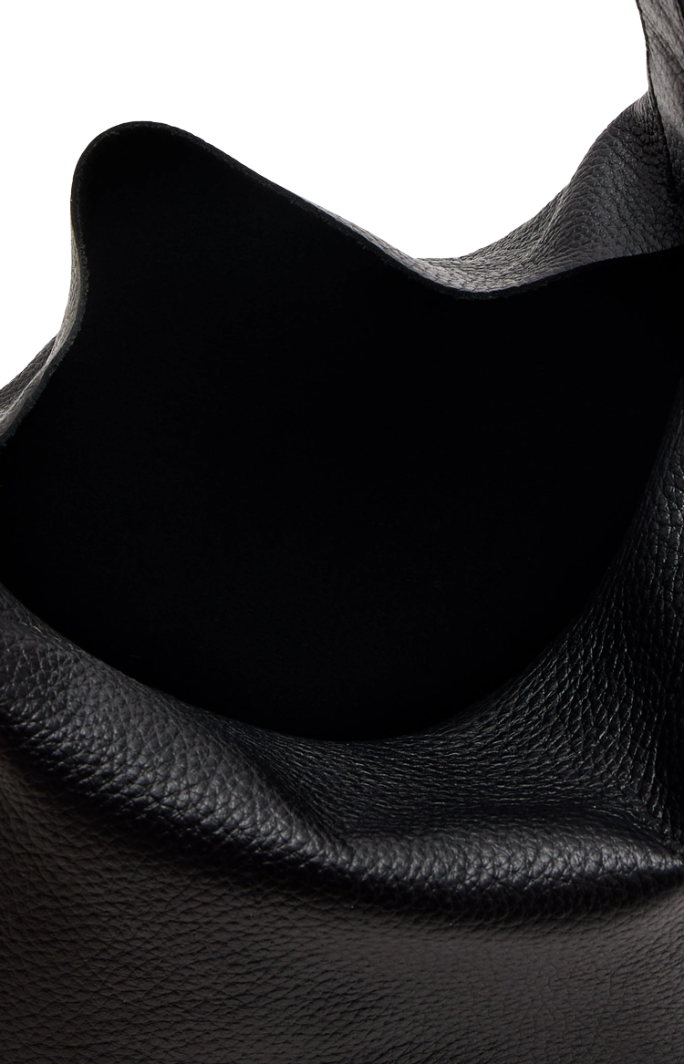 Isa Shoulder Bag