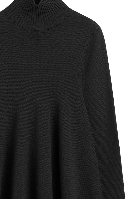 Wool Turtleneck Top in Black