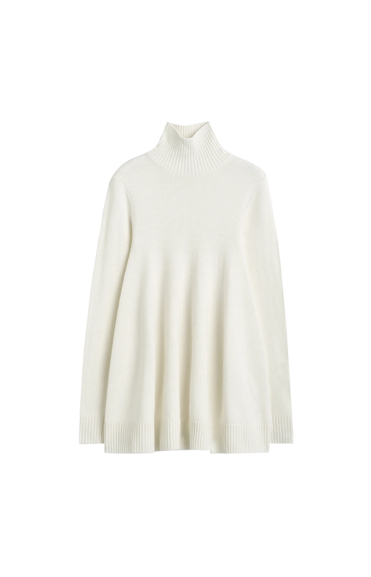 Wool Turtleneck Top in White
