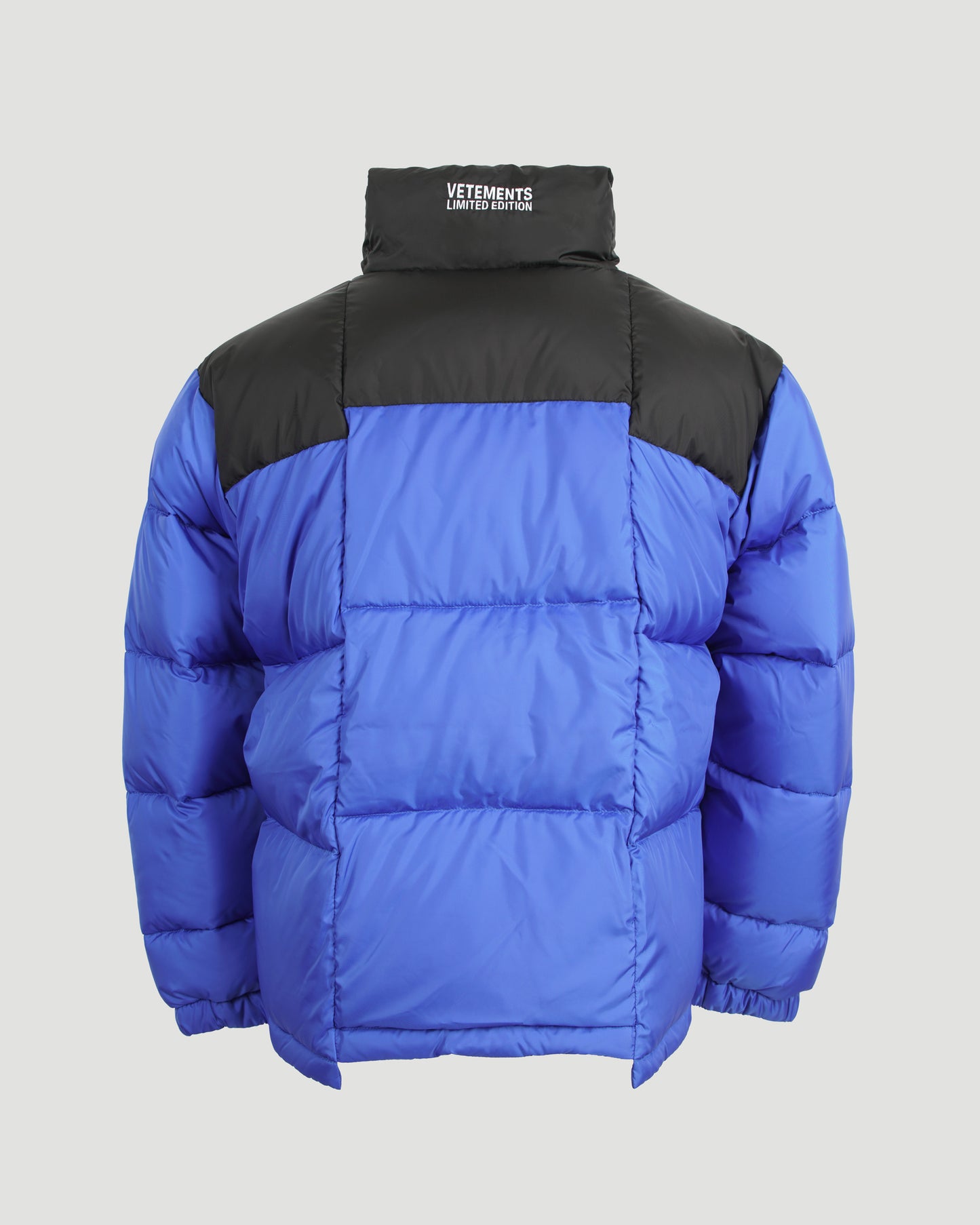 Puffer Jacket in Blue and Black