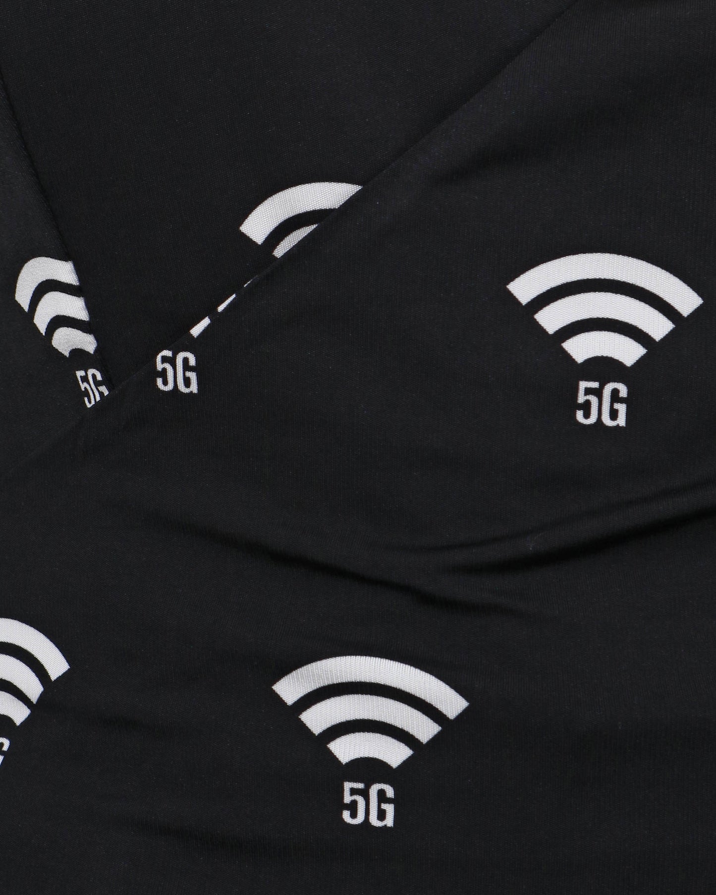 5 G JERSEY TOP IN BLACK
