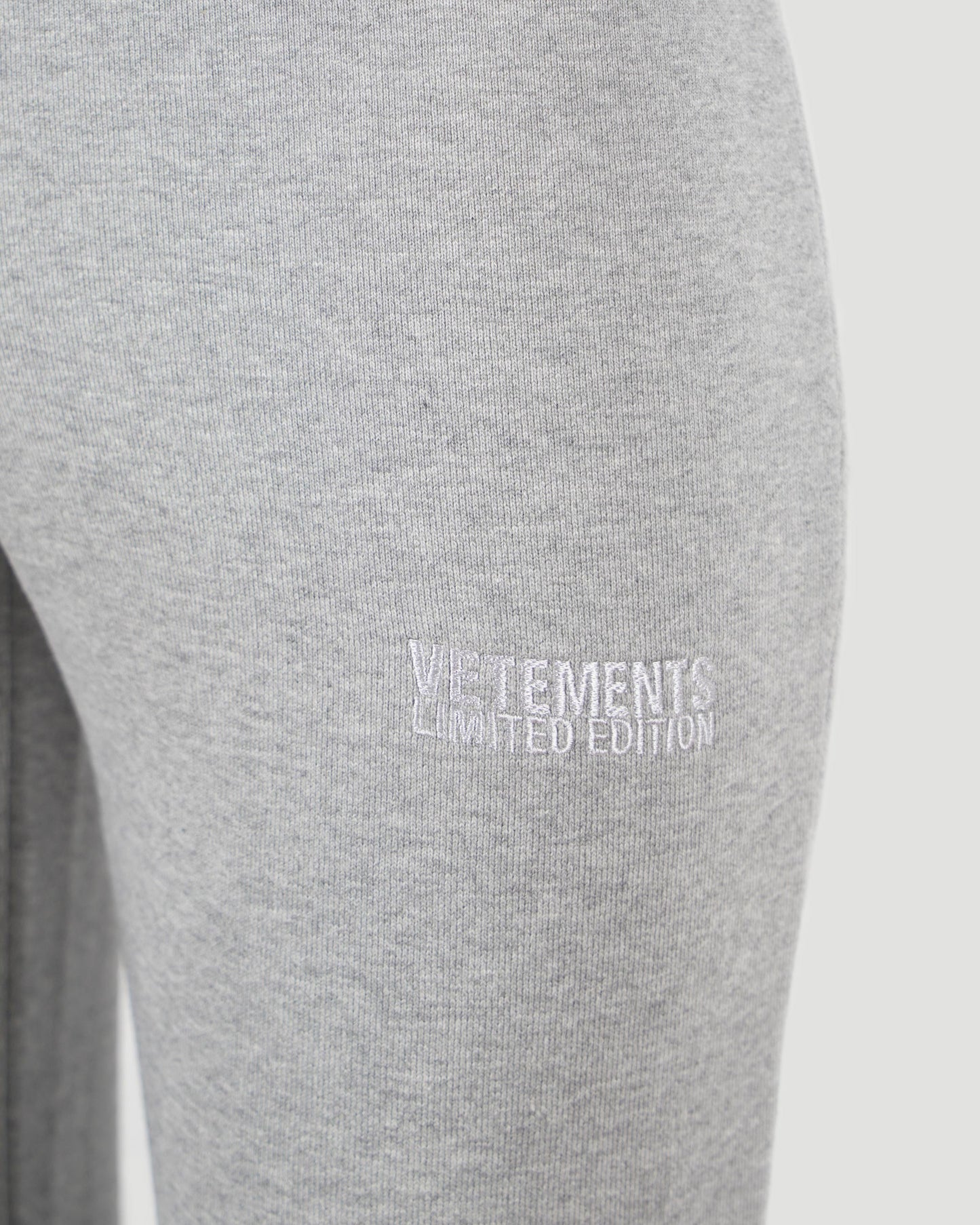 COTTON FLARED PANTS IN LIGHT GREY