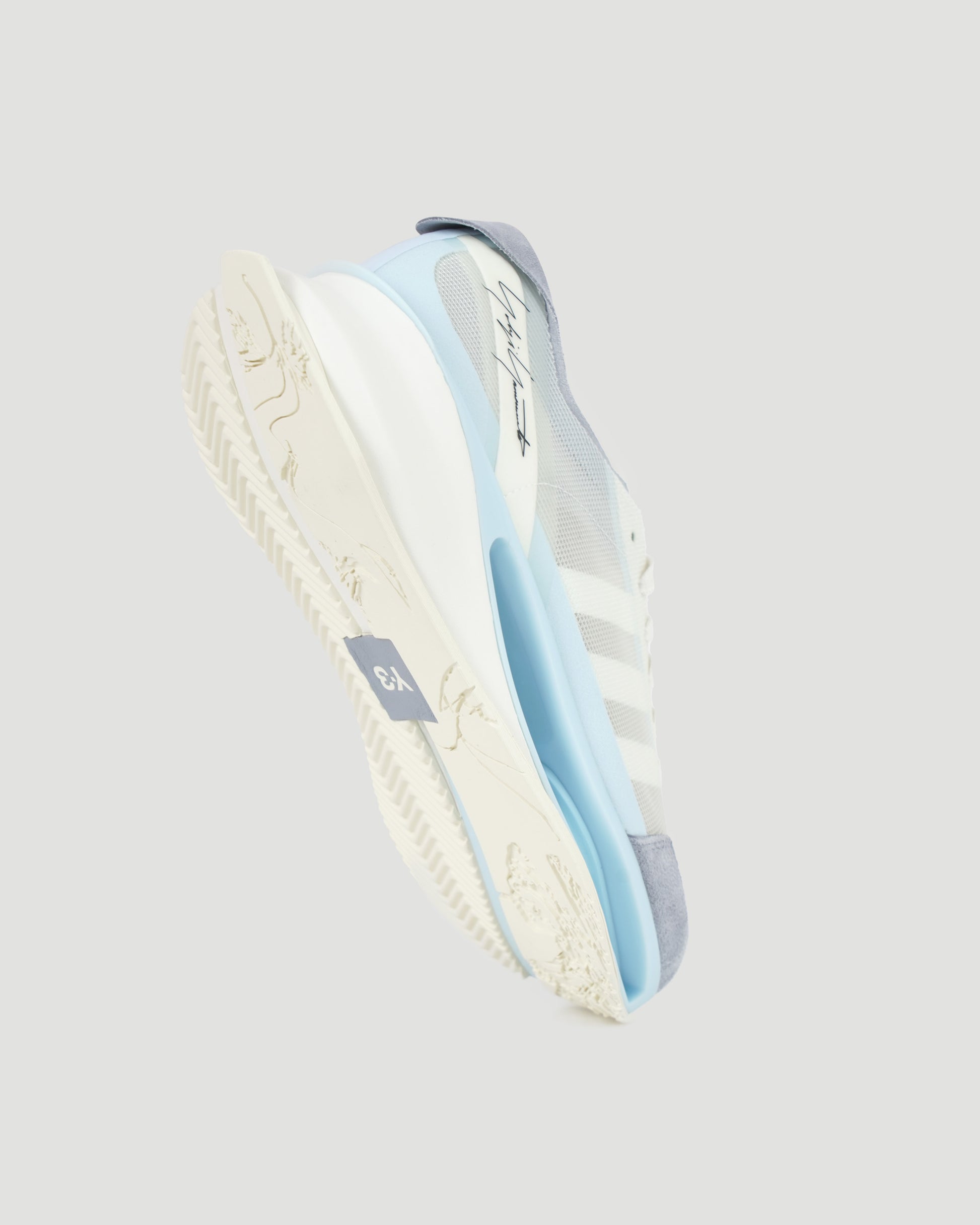 Y-3 Gendo Run trainers in white and blue — product photo 4