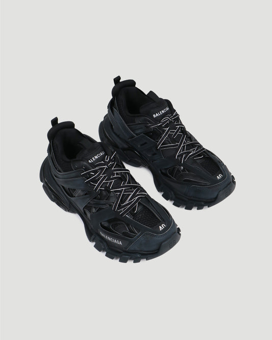 TRACK SNEAKERS IN BLACK