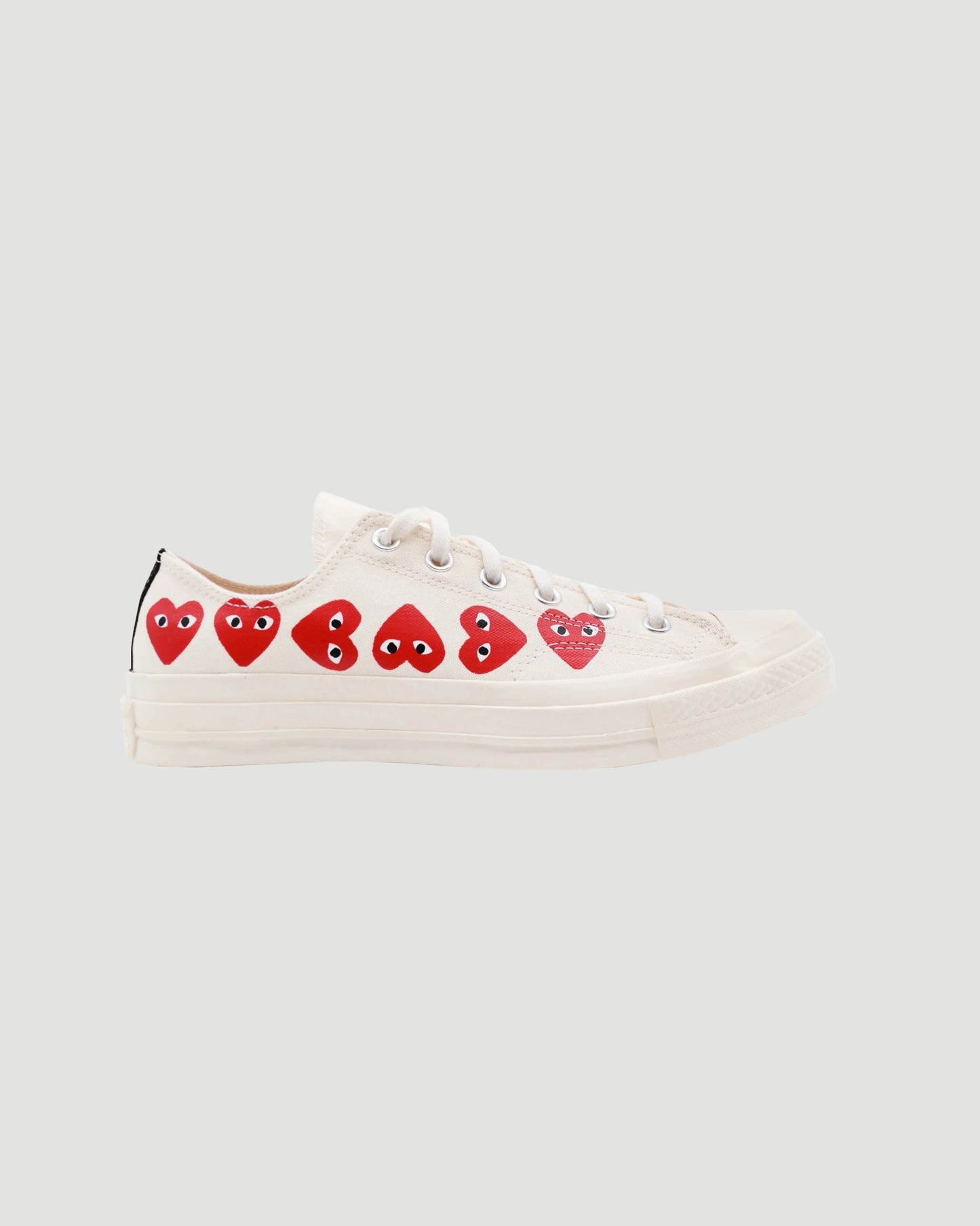 CONVERSE X COMME DES GARCONS PLAY Low top sneakers in white
