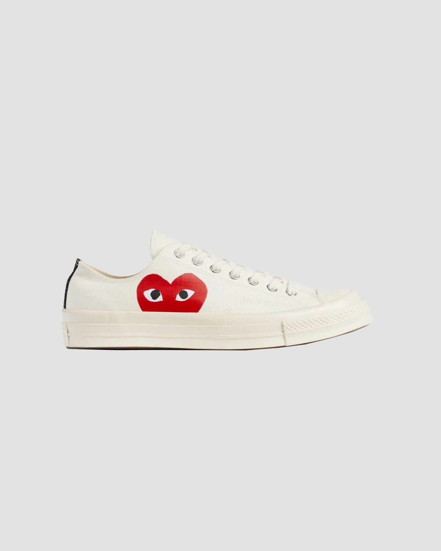 CONVERSE X COMME DES GARCONS PLAY Low top sneakers in white