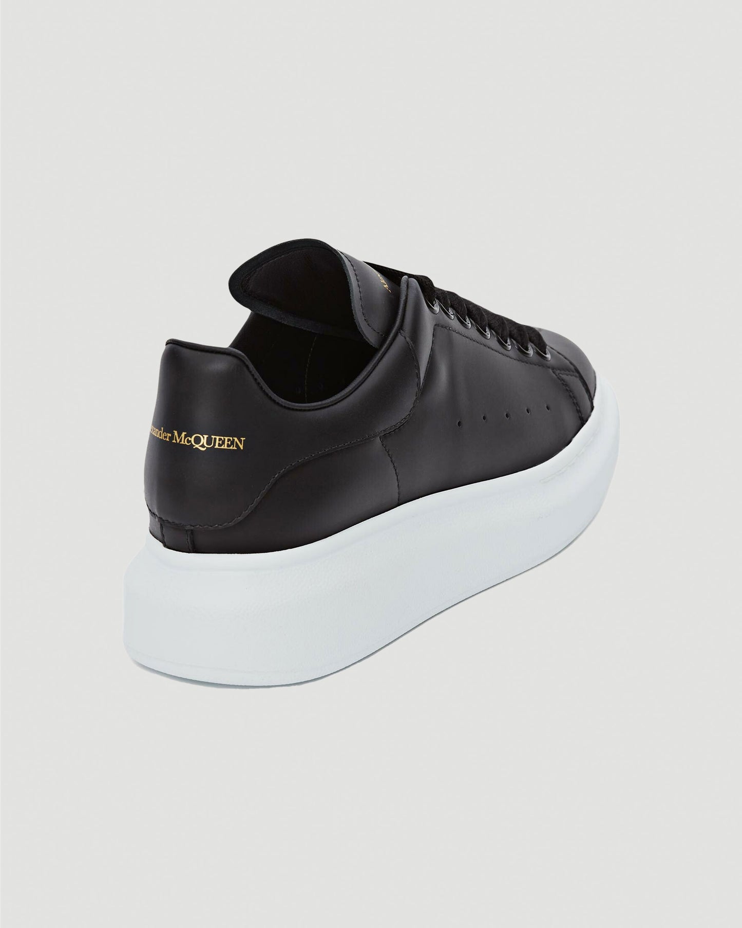 Oversized Sneakers in Black