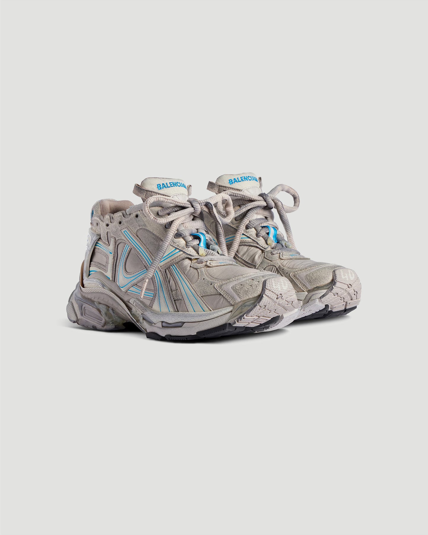 Runner Sneaker in Taupe And Blue