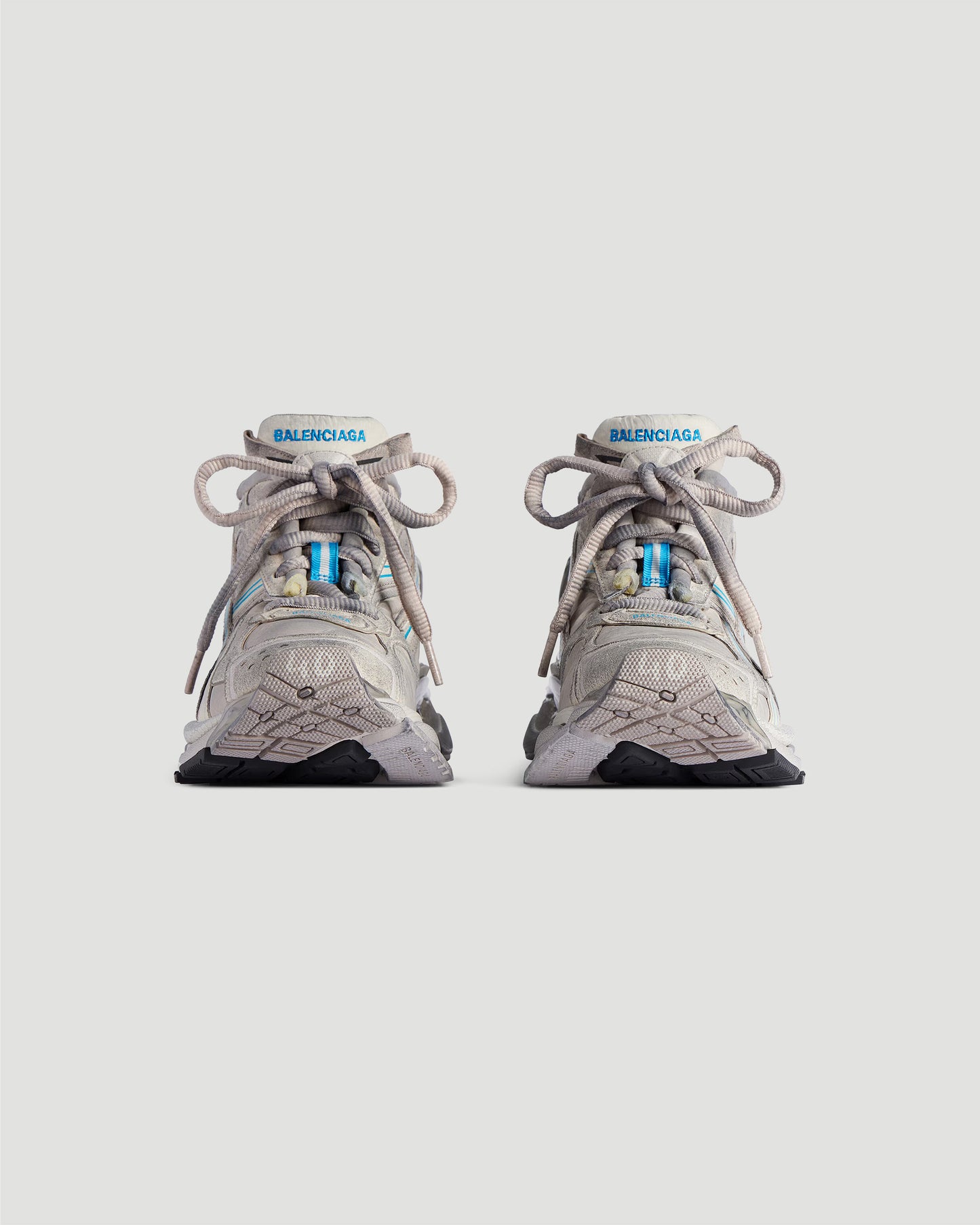 Runner Sneaker in Taupe And Blue