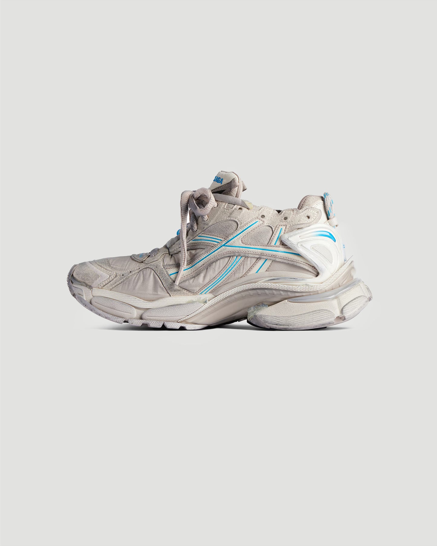 Runner Sneaker in Taupe And Blue