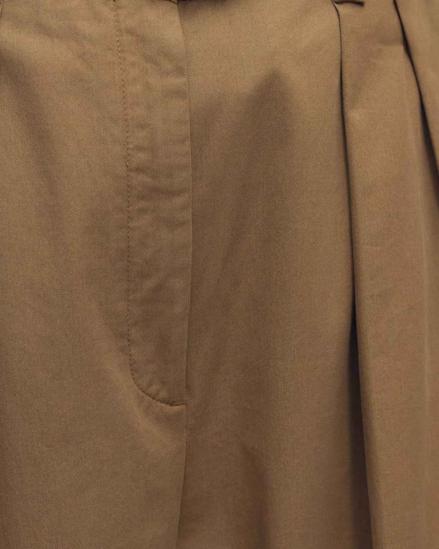 Igor Pant in Dark Sand