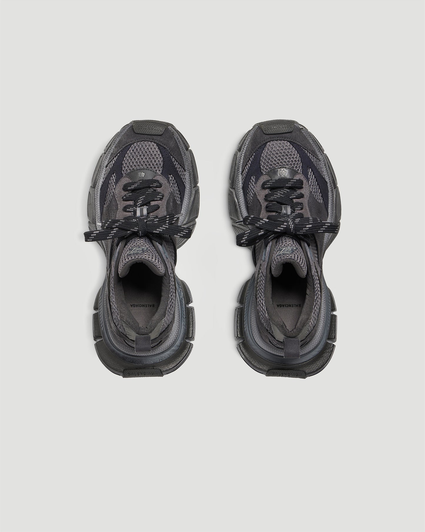 3XL Sneakers in dark grey
