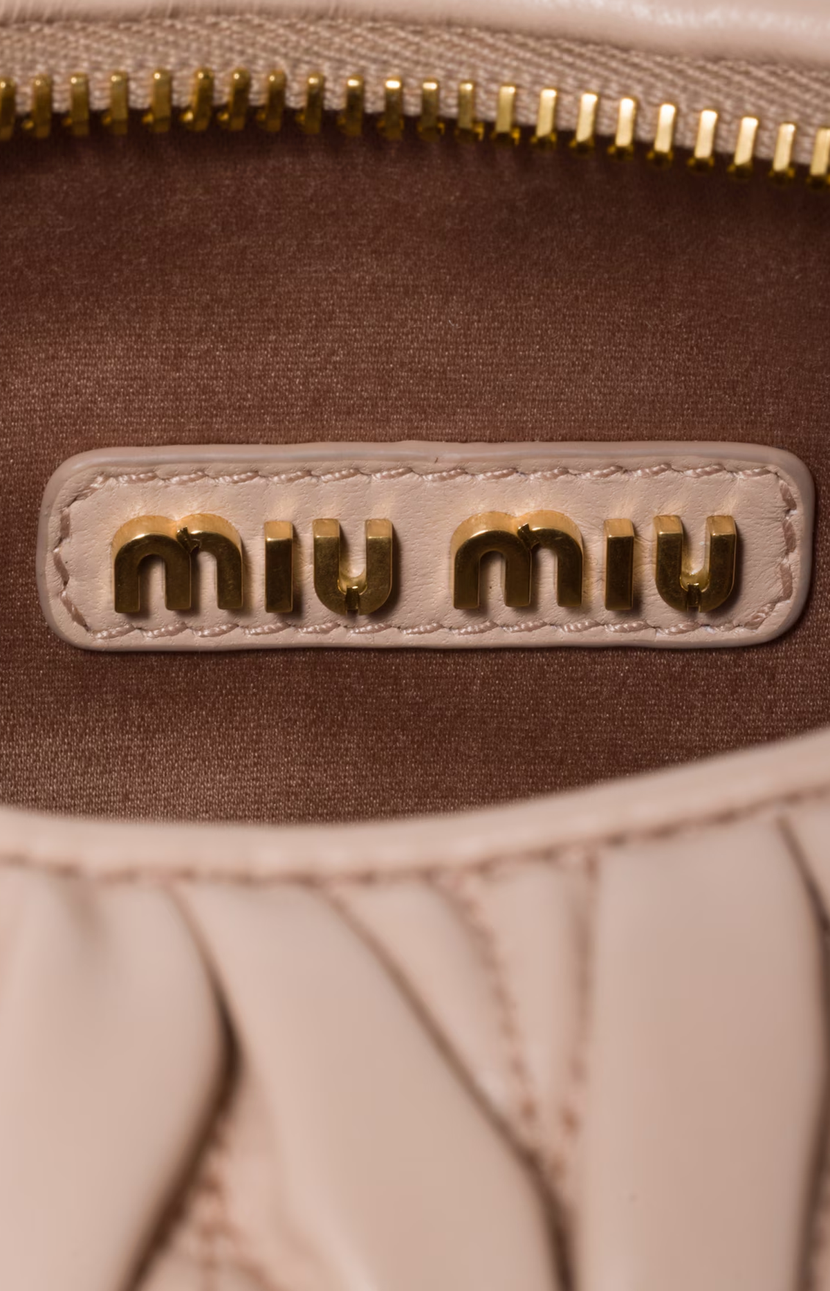 Miu Miu Wander Matelassé Nappa Leather Hobo Bag in Powder Pink — product photo 4