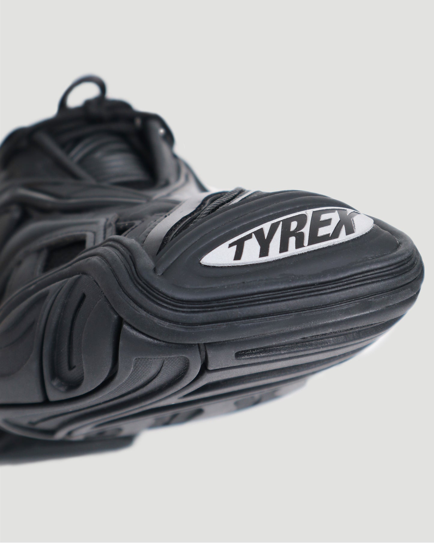 TYREX SNEAKERS IN BLACK