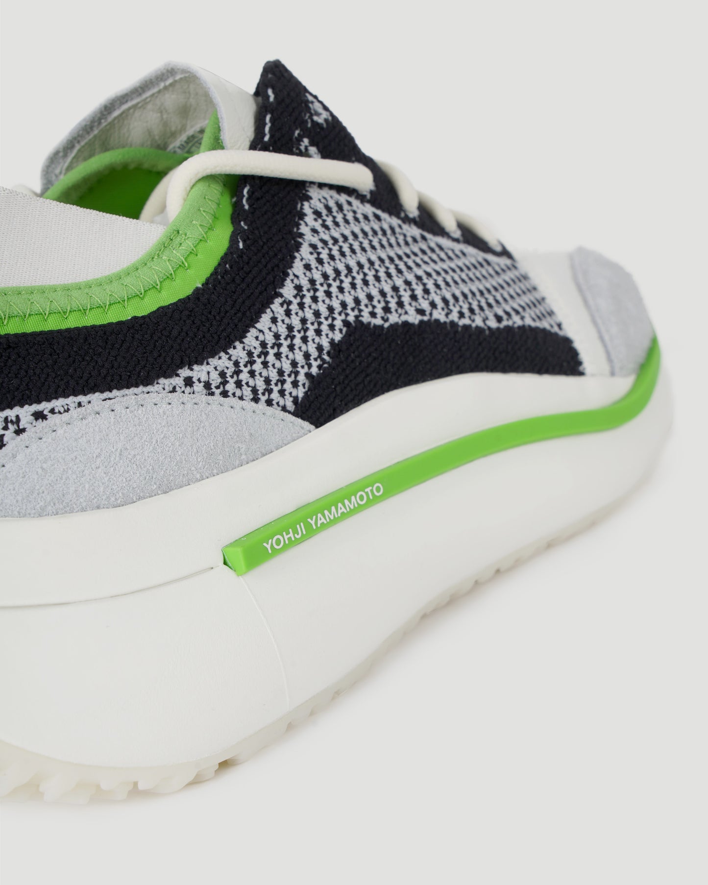 QISAN KNIT SNEAKERS