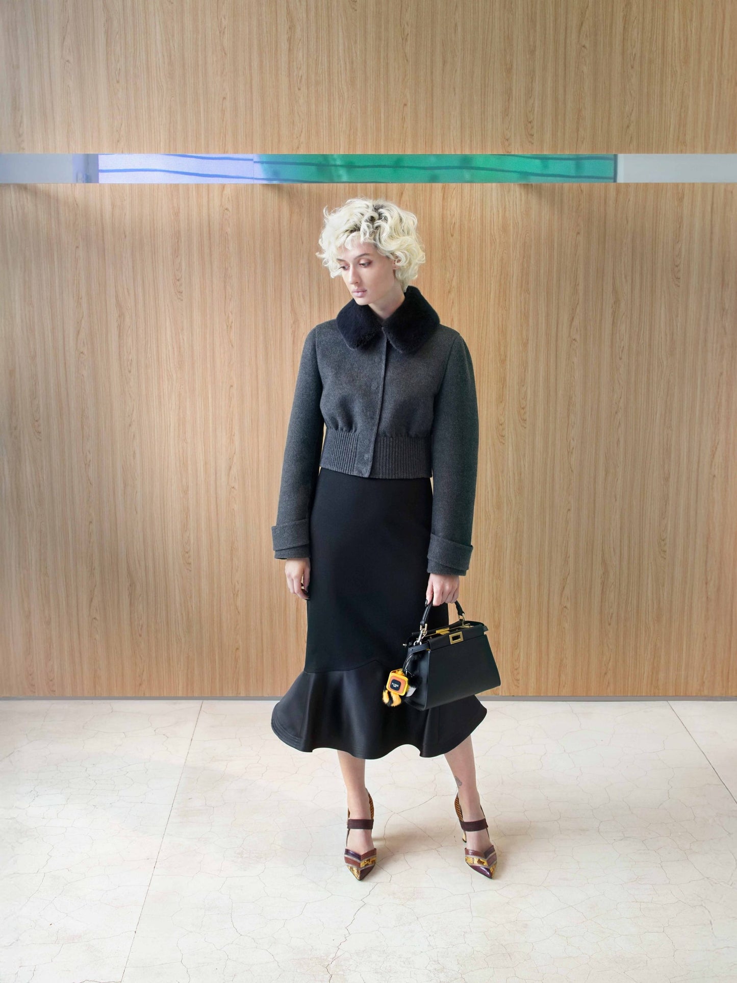 Grain De Poudre Wool Skirt in Black