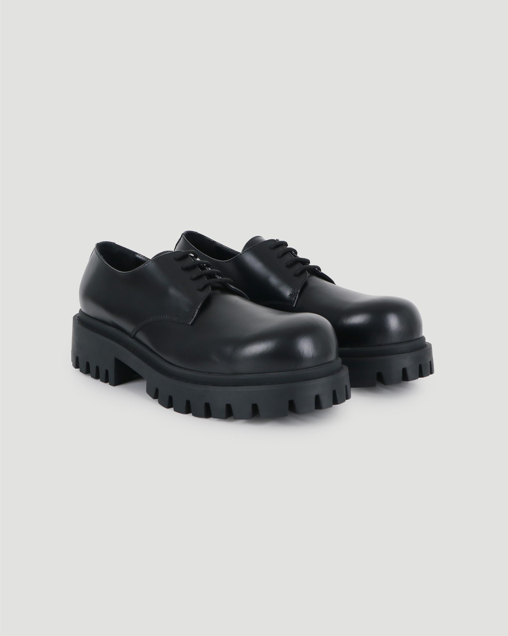 Sergent mm Derby shoes in black smooth calfskin   All U Re