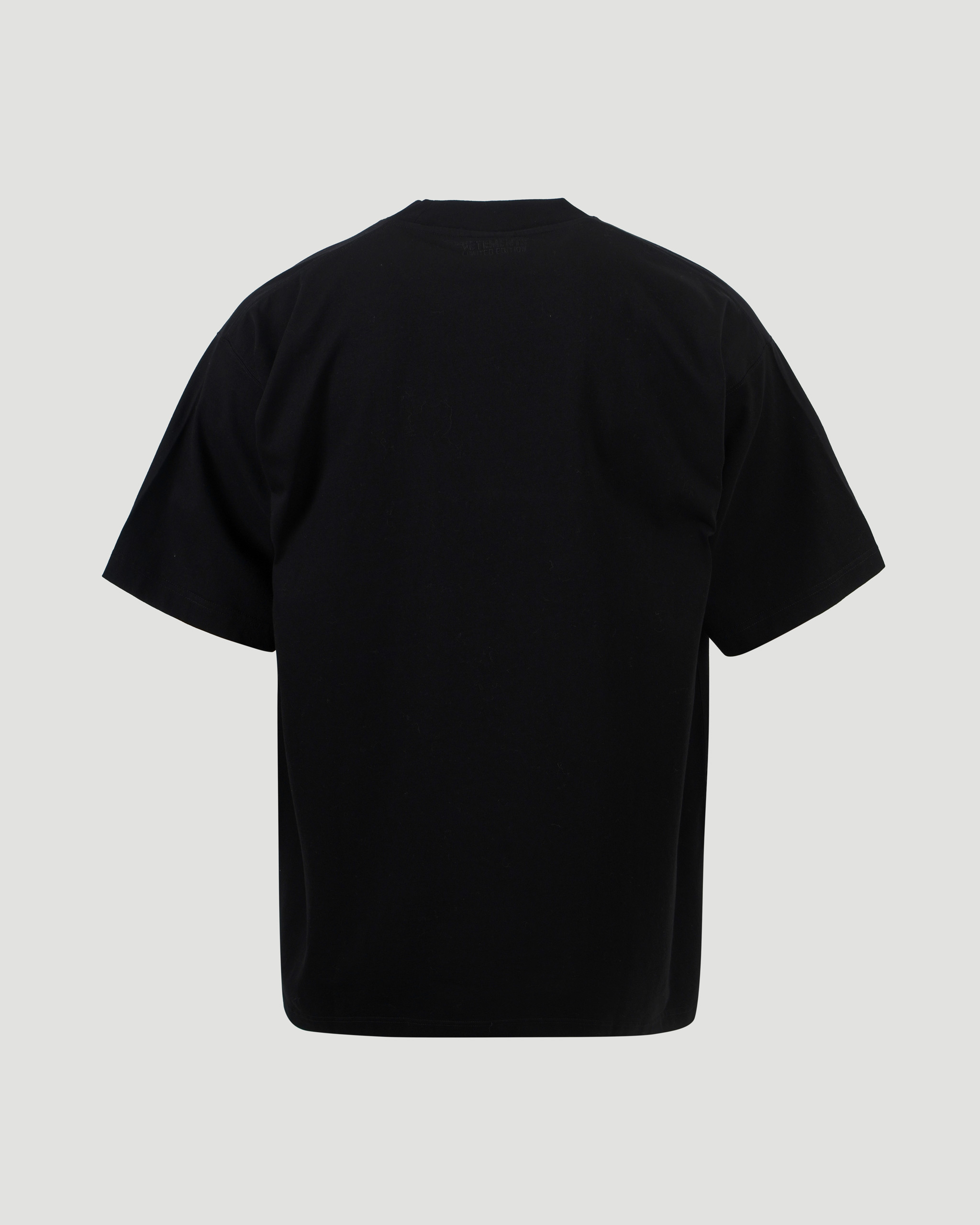 BLACK T-SHIRT WITH NEON LOGO - All-U-Re